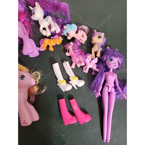 My Little Pony Assorted Sizes Pony  Equestria Doll shoes etc - Picture 9 of 13